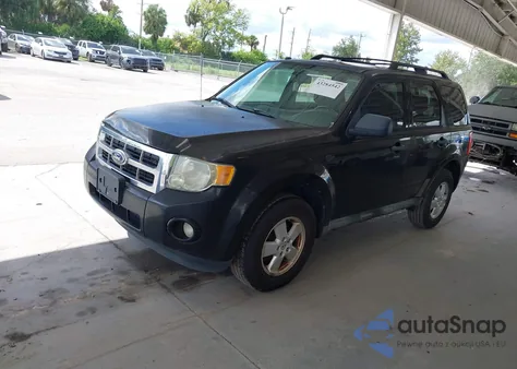 2011 Ford Escape Xlt from USA, damaged, VIN 1FMCU0DG8BKB10676